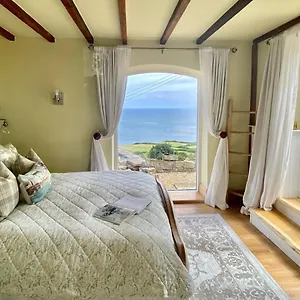 1 Browcote Ravenscar